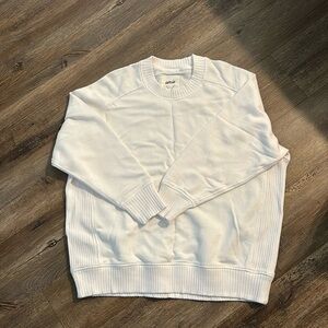 Aerie size medium white pullover sweatshirt, worn and washed once, hung dry